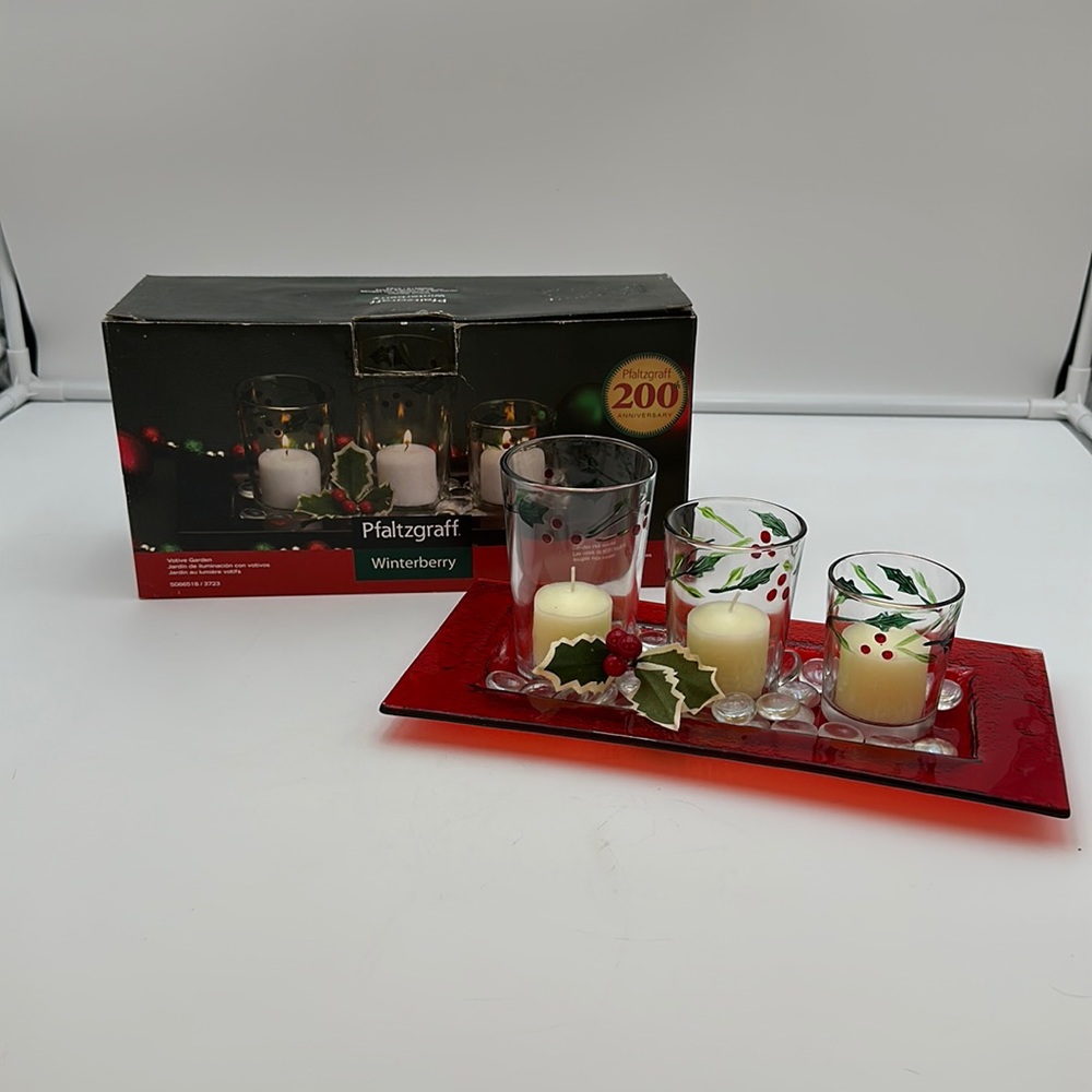 Pfaltzgraff Winterberry Votive Garden Set 3 Votive Candle Holders & Stand